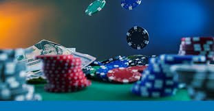 Layar The Dog House menampilkan simbol bonus, putaran gratis, dan antarmuka kontrol yang lengkap